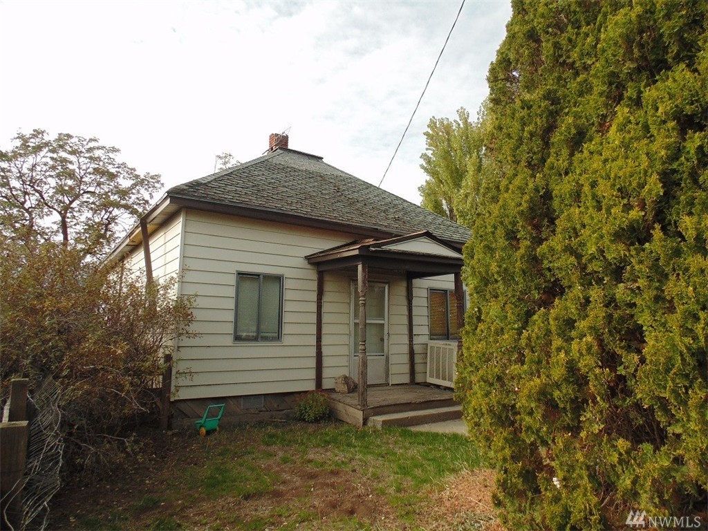 334 Main St Hartline WA 99135