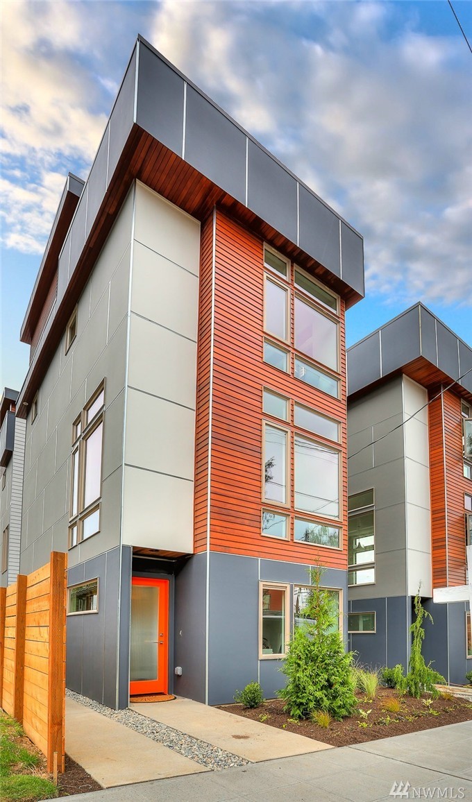 6708 A 14th Ave NW Seattle WA 98117