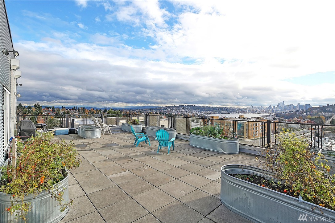 4031 Aurora Ave N Unit 302 Unit 302 Seattle WA 98103