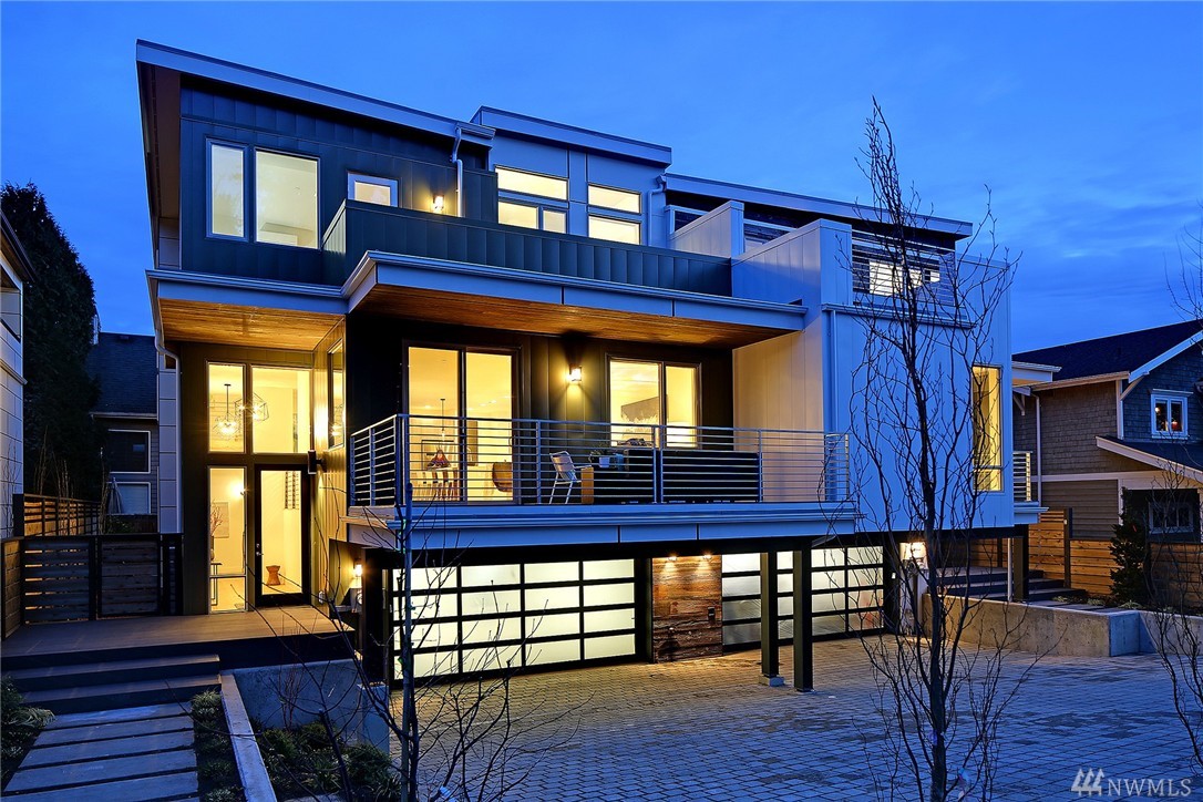 8818 116th Ave NE Kirkland WA 98033