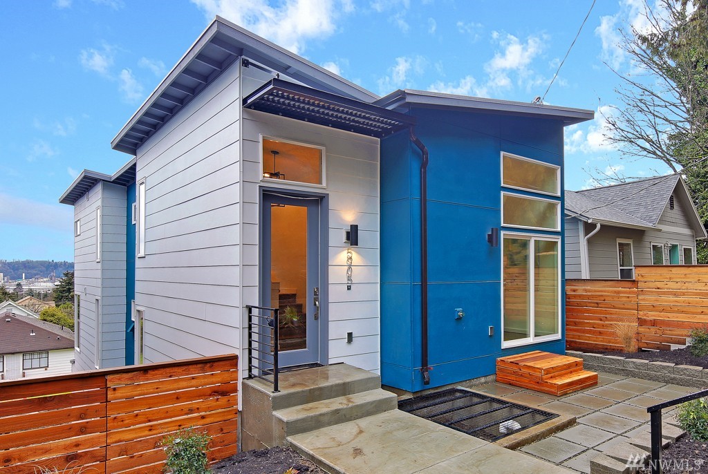 5911 19th Ave S Unit  Seattle WA 98108