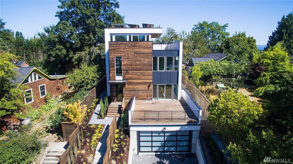322 21st Ave E Seattle WA 98112