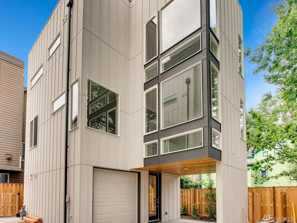 214 26th Ave S Seattle WA 98144