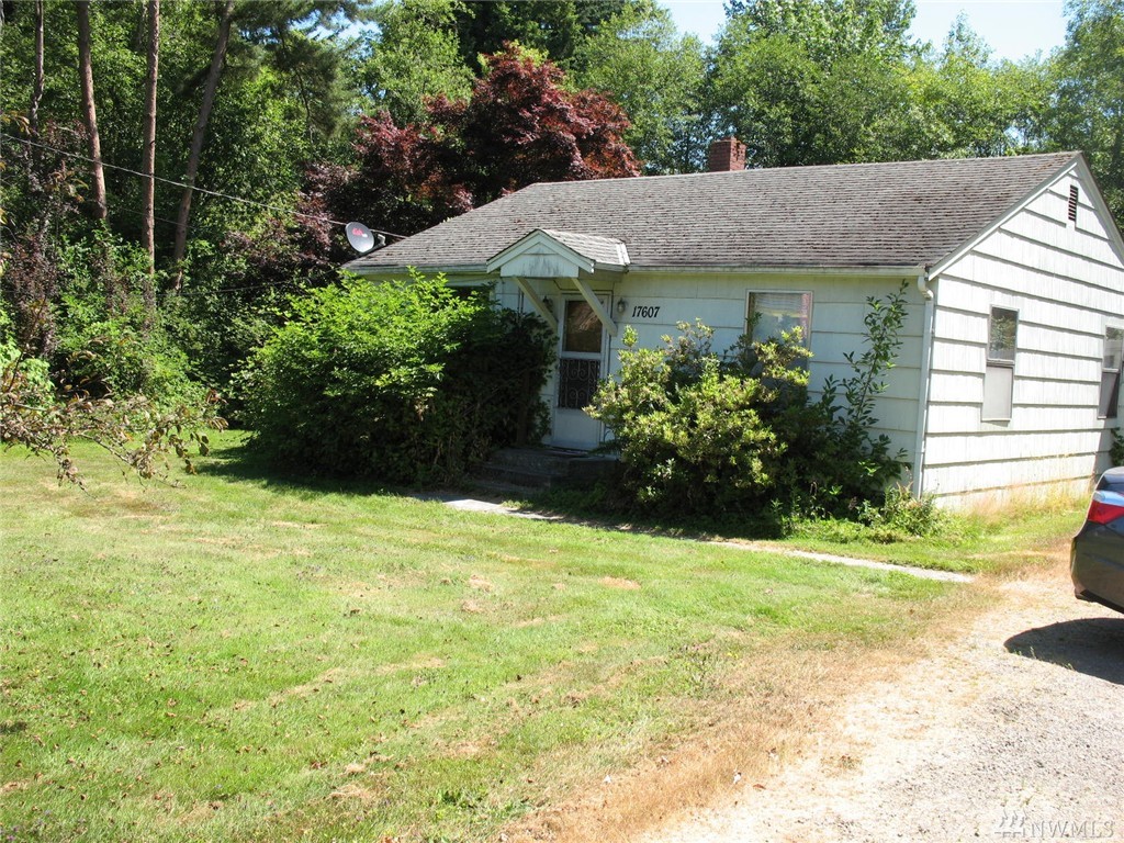 17607 SR 9 SE Clearview WA 98296