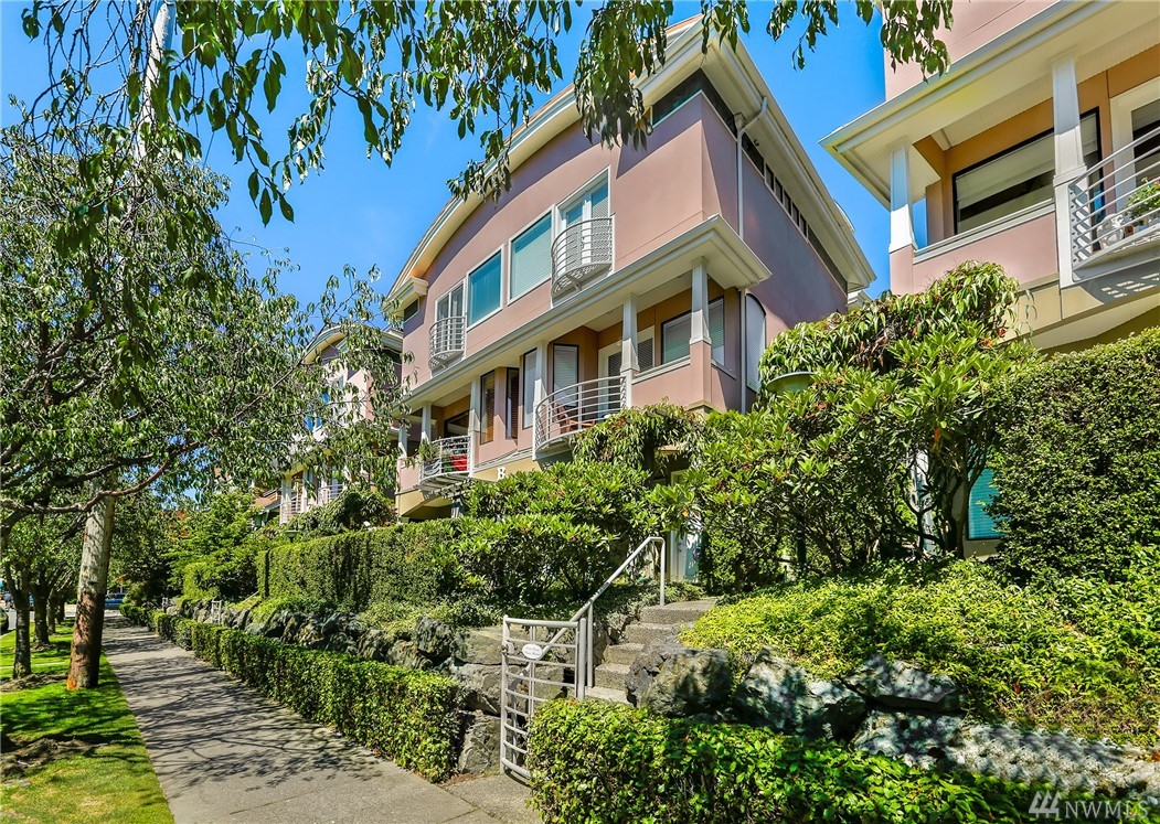7700 E Green Lake Dr N Unit B-2 Unit B-2 Seattle WA 98103