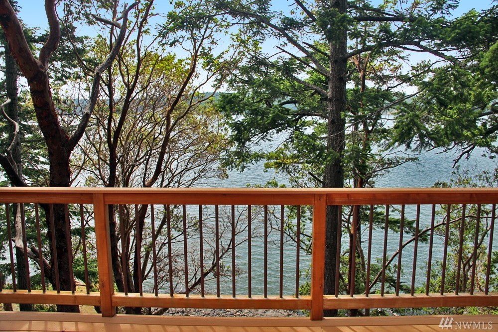 1249 Chinook Way Unit  Center Island WA 98221