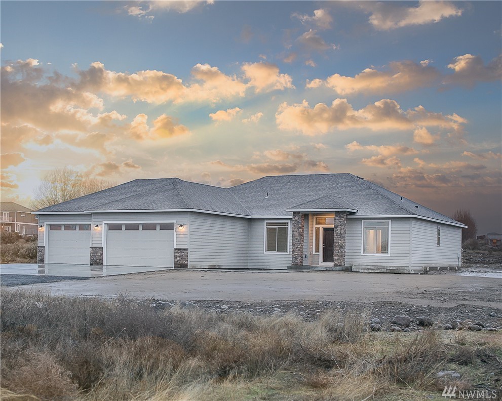5772 Rd J6 NE Unit  Moses Lake WA 98837