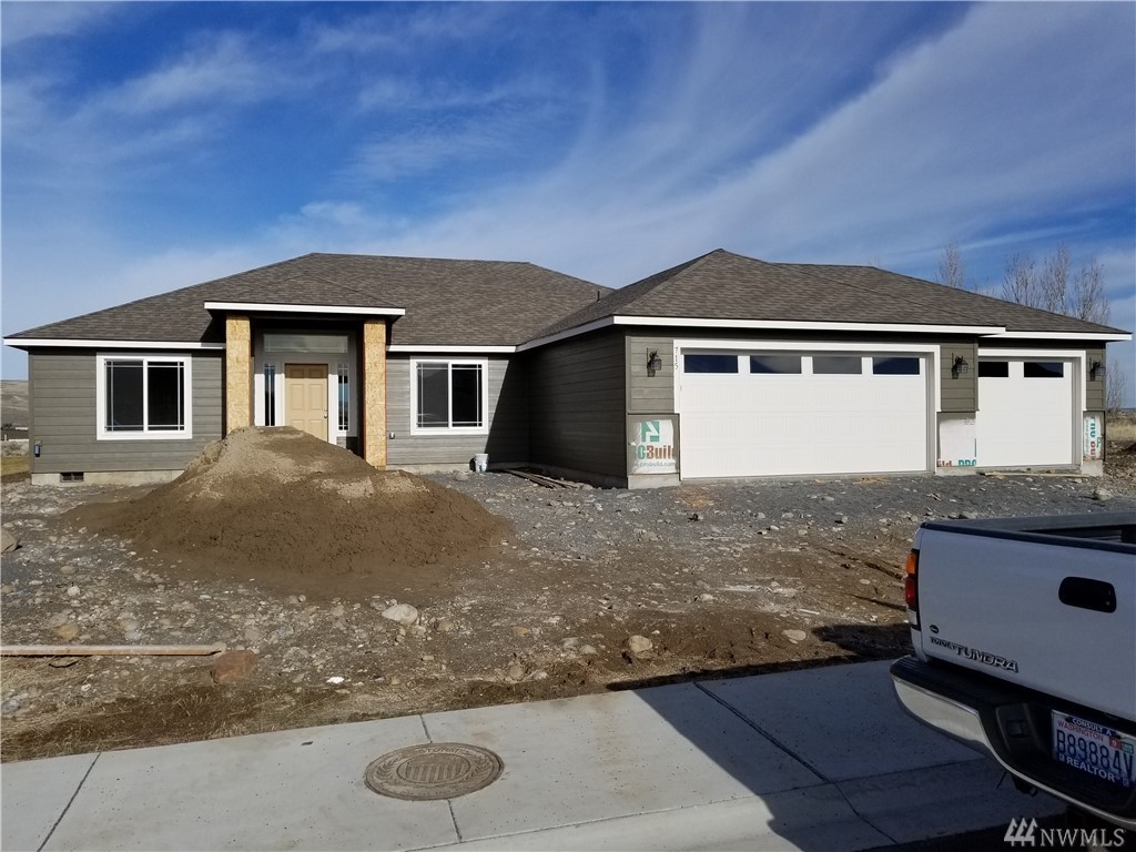715 8th Ave NE Unit  Ephrata WA 98823
