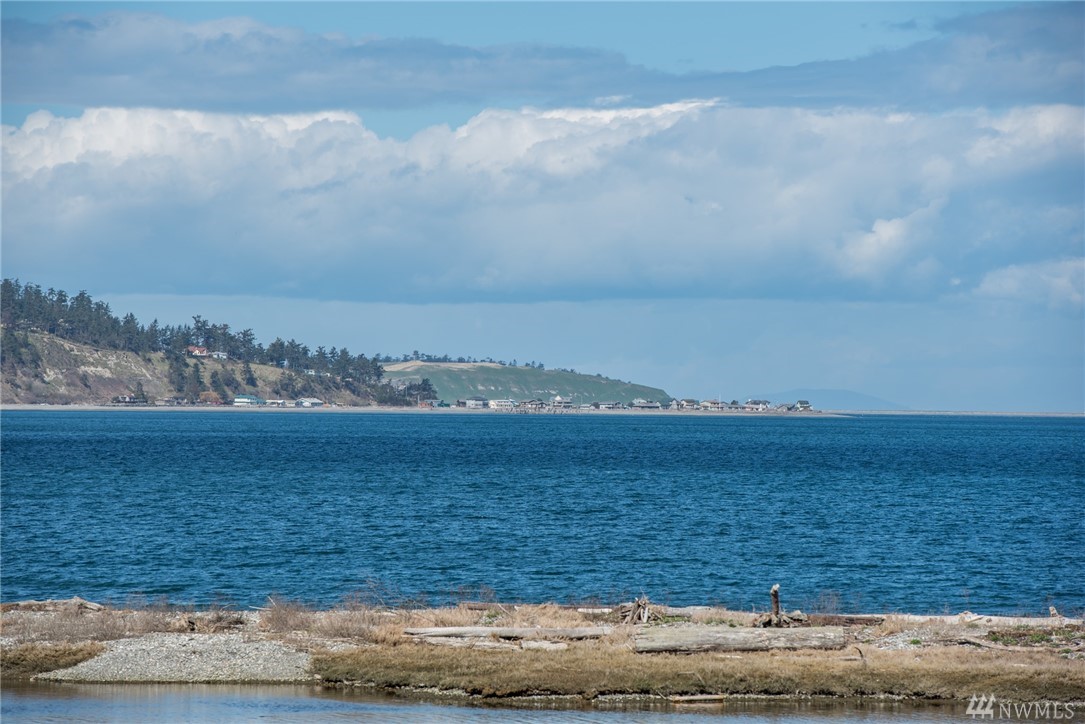 163 Nebel Rd Gardiner WA 98382
