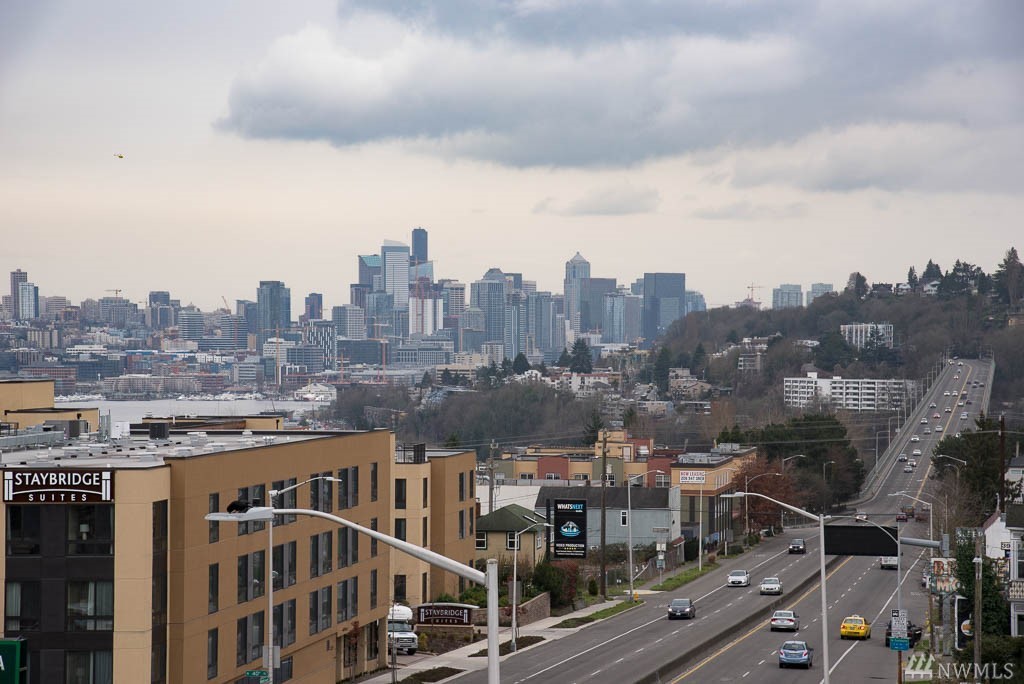 4031 Aurora Ave N Unit 401 Unit 401 Seattle WA 98103