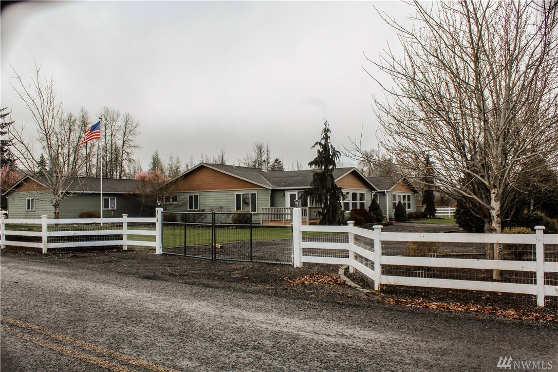 101 Forth Rd Unit  Boistfort WA 98532