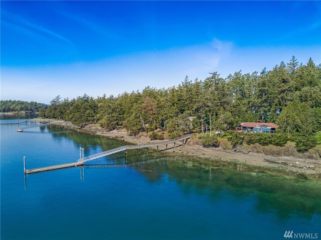 13 Pearl Island Rd Unit  Pearl Island WA 98250