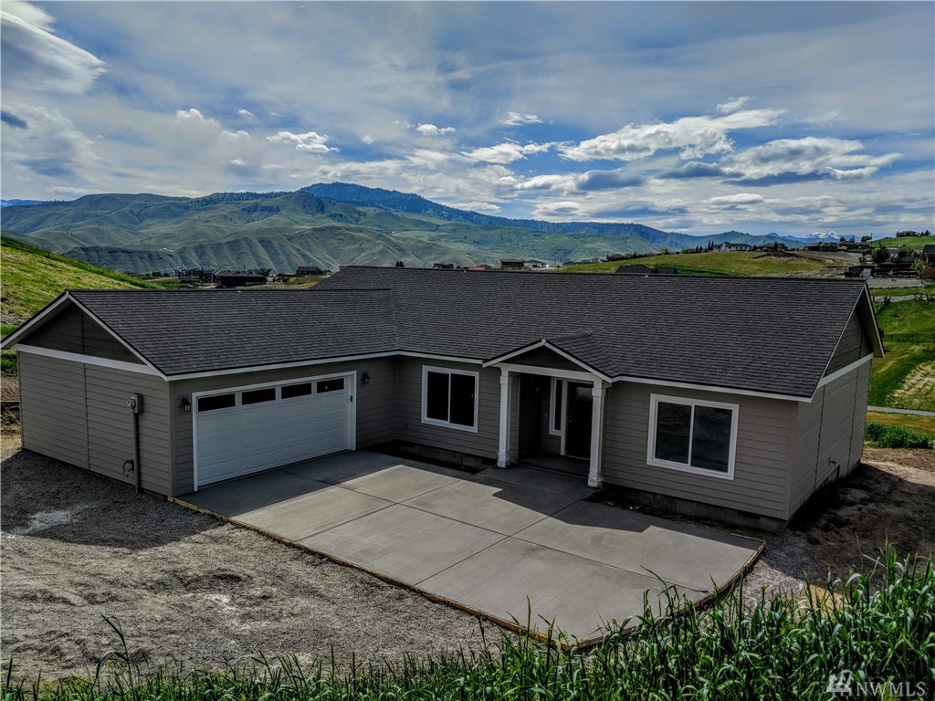 110 Elizabeth Ct Unit  Wenatchee WA 98801