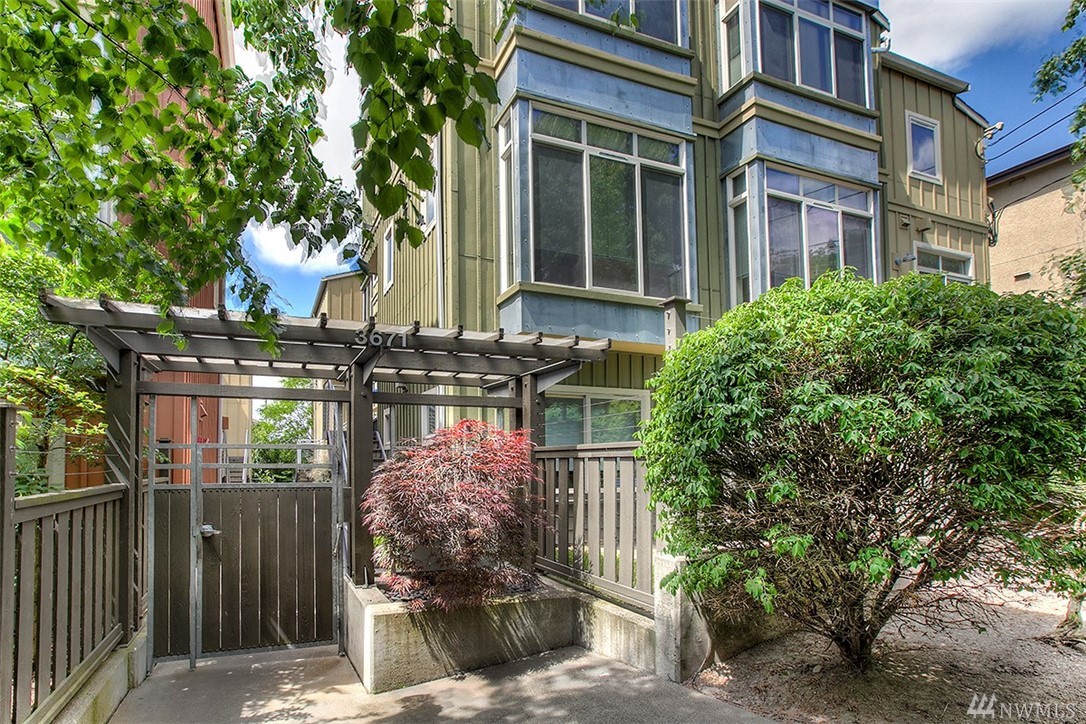 3671 Dayton Ave N Unit 6 Unit 6 Seattle WA 98103