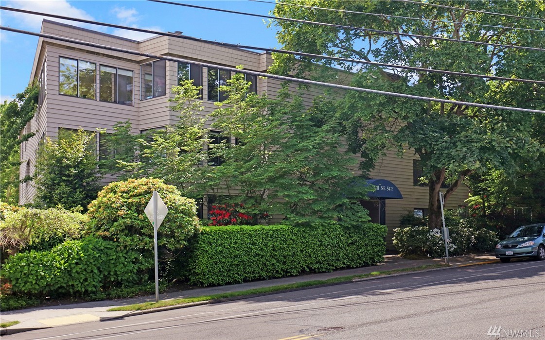 2211 NE 54th St Unit 3D Unit 3D Seattle WA 98105