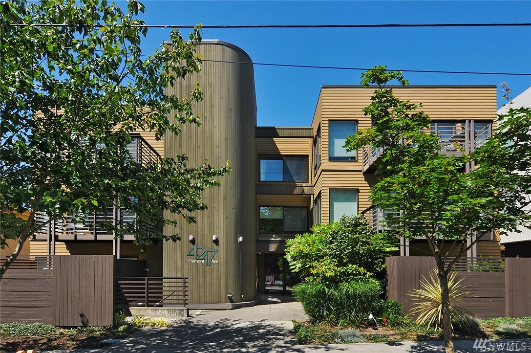 4217 Fremont Ave N Unit 5 Unit 5 Seattle WA 98103