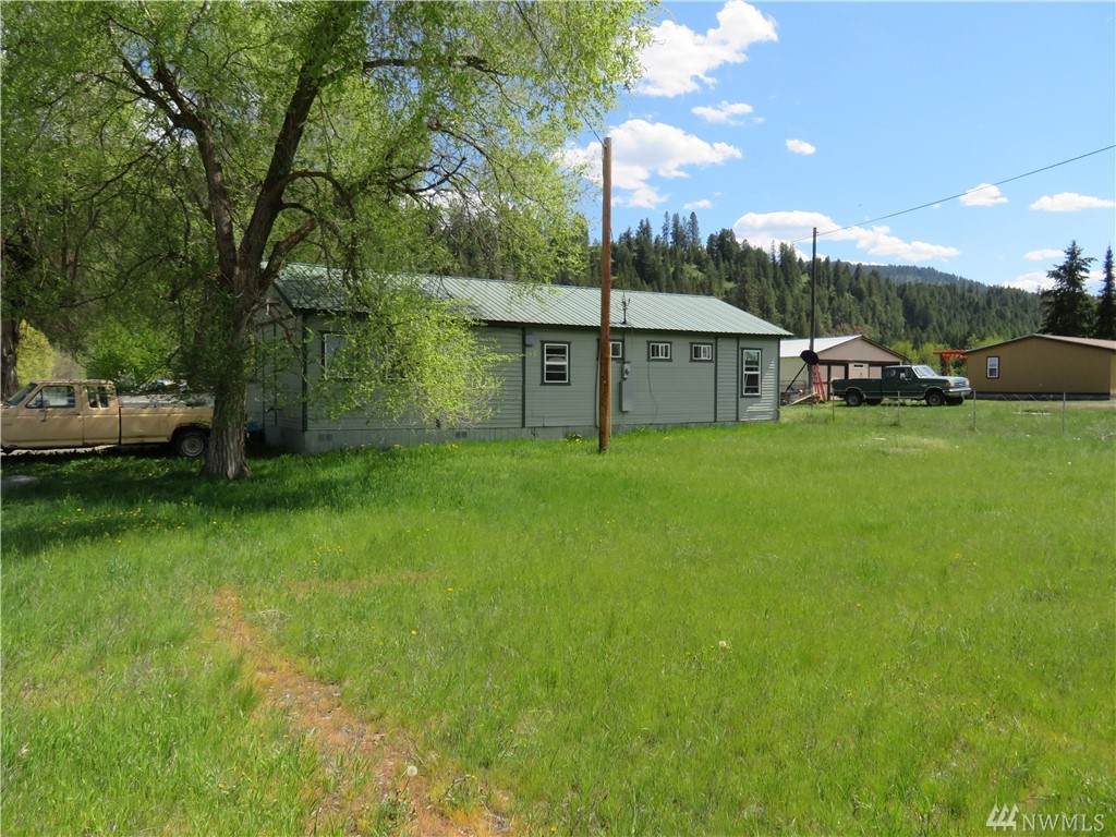 2 Wall St Danville WA 99121