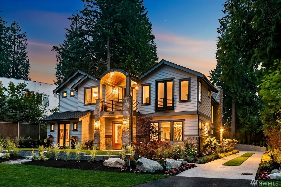 4229 95th Ave NE Yarrow Point WA 98004