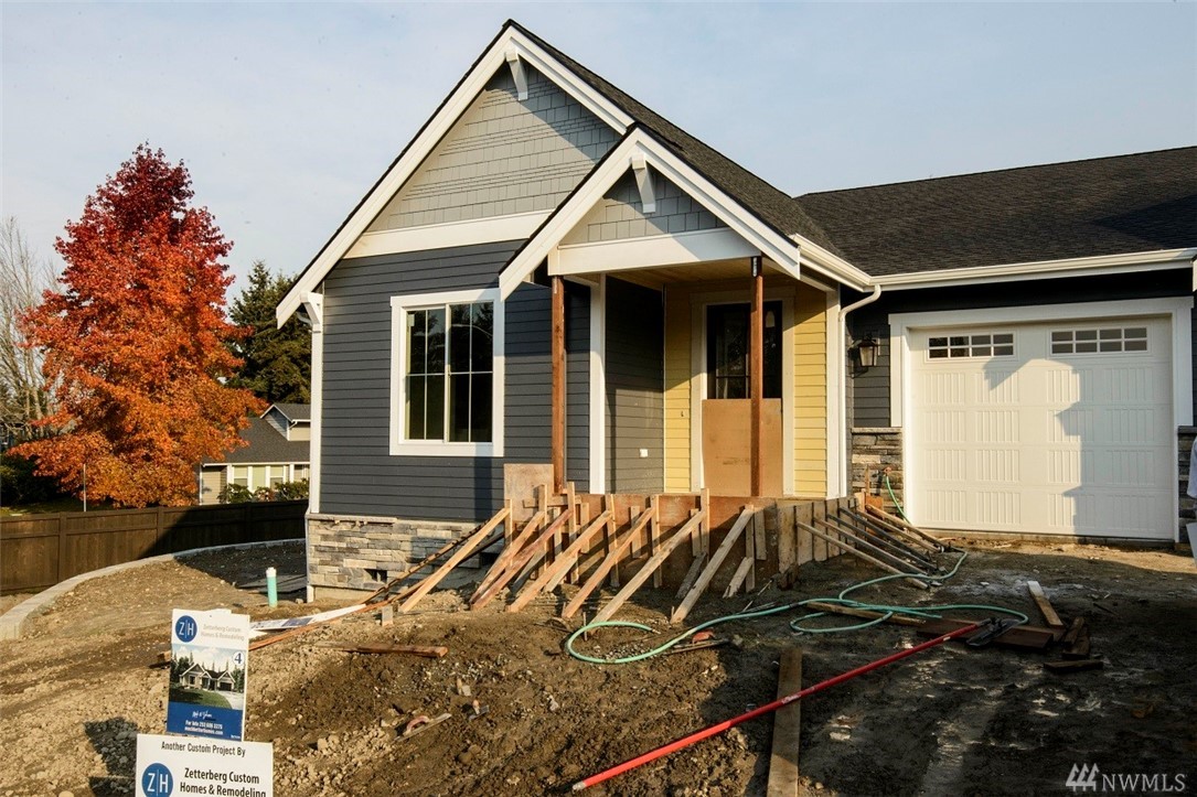 2703 Tasanee Ct Unit  Steilacoom WA 98388