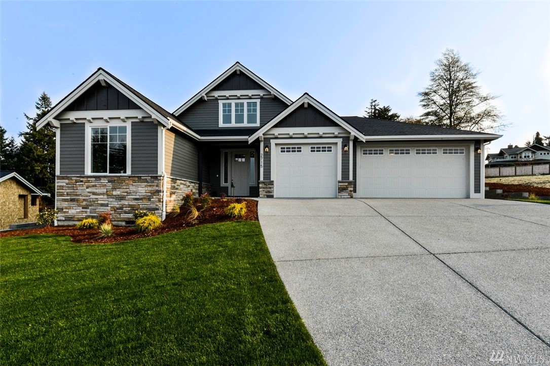 2715 Tasanee Ct Unit  Steilacoom WA 98388
