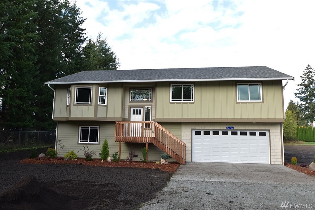 12700 Sawyer Ct Clear Lake WA 98273