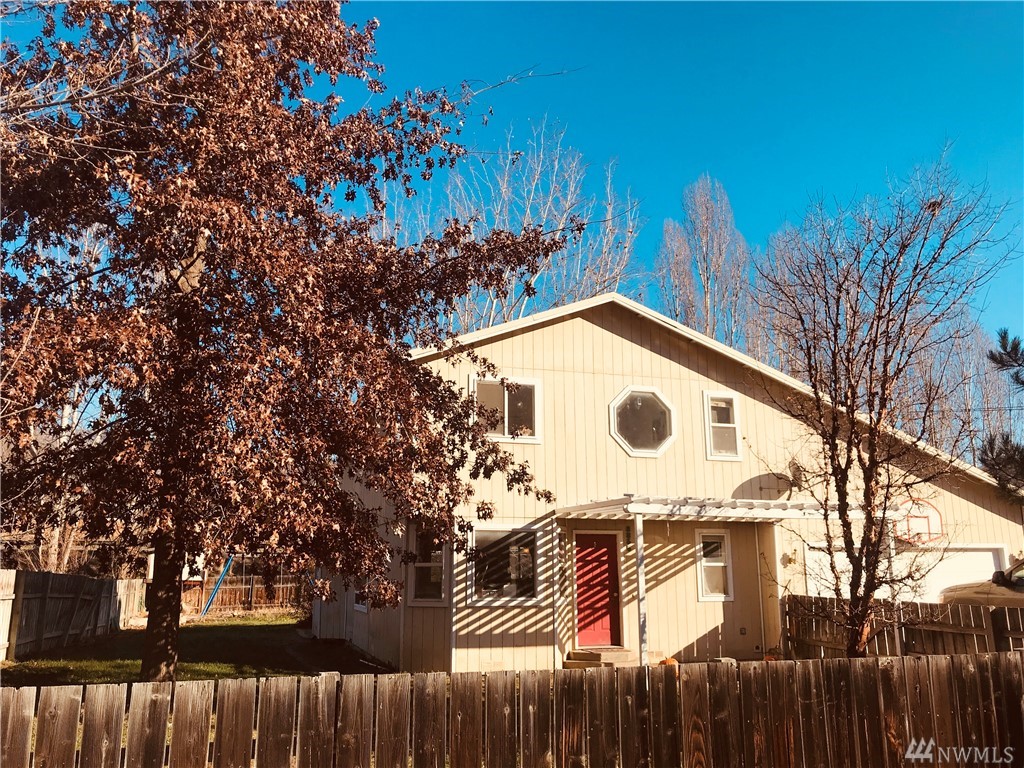 8855 Josephine Ave Dryden WA 98821