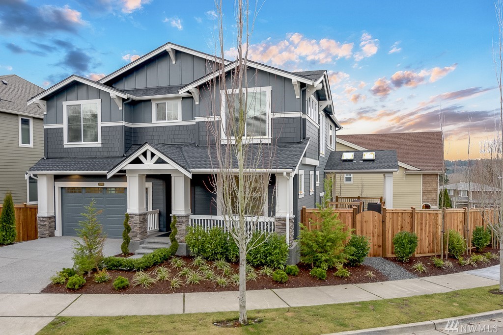 10761 155th Pl NE Unit  Redmond WA 98052