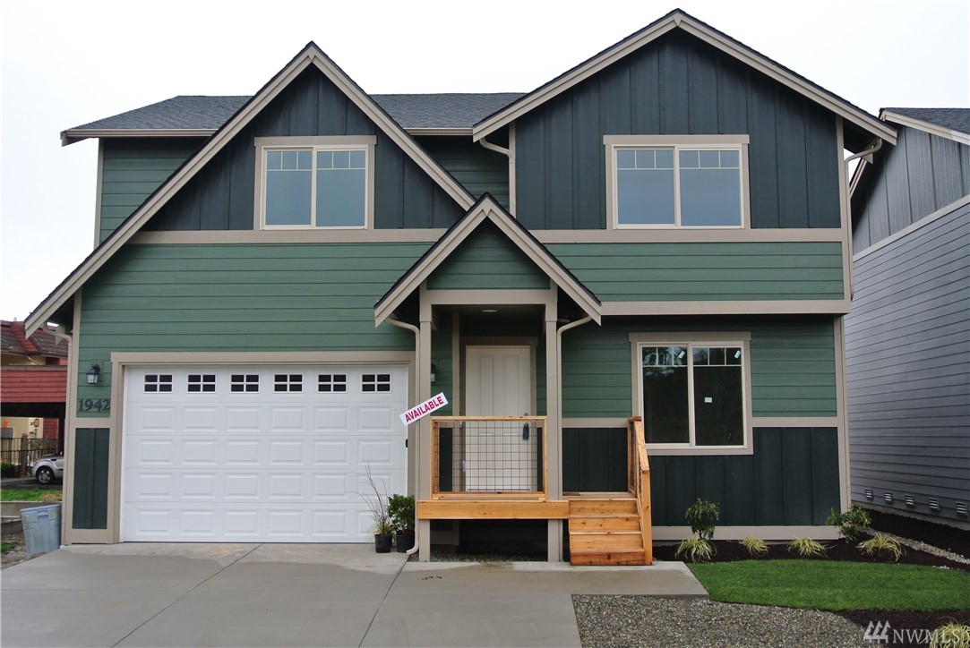 1942 Hardway Ln Unit  Bremerton WA 98312