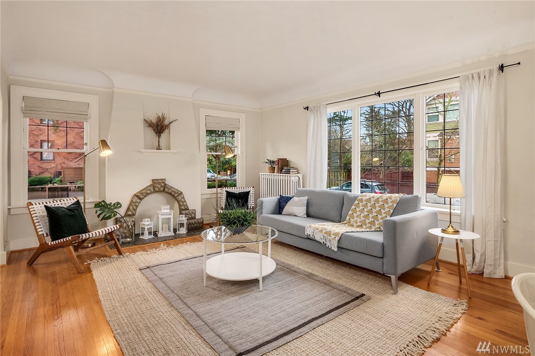 4903 Linden Ave N Unit 1 Unit 1 Seattle WA 98103