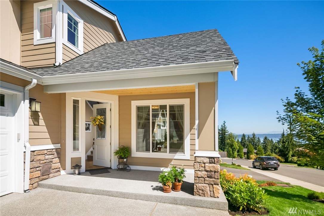 4293 167th Ct SE Unit  Bellevue WA 98006
