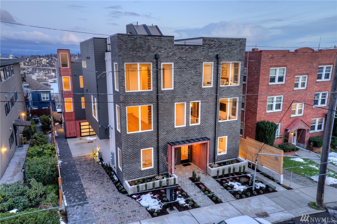 1916 B 5th Ave N Seattle WA 98109