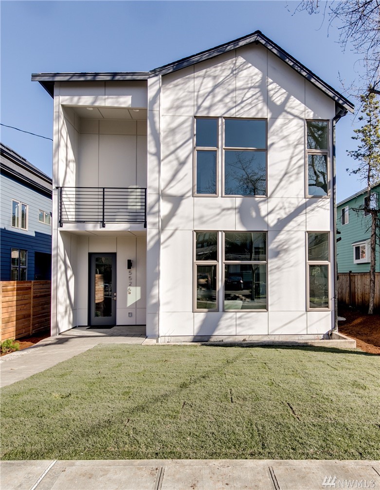 5520 16th Ave S Seattle WA 98108