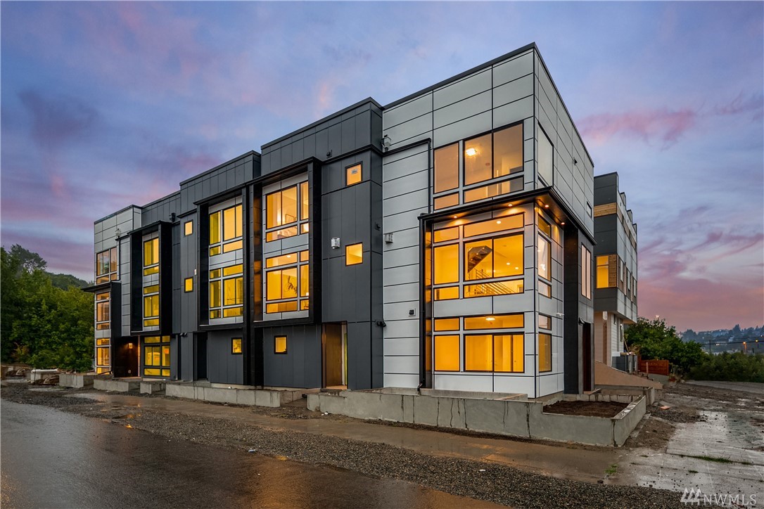 1820 S State St Seattle WA 98144