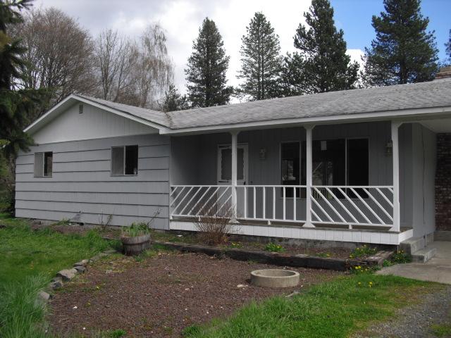 190 Frost Creek Rd Glenoma WA 98336