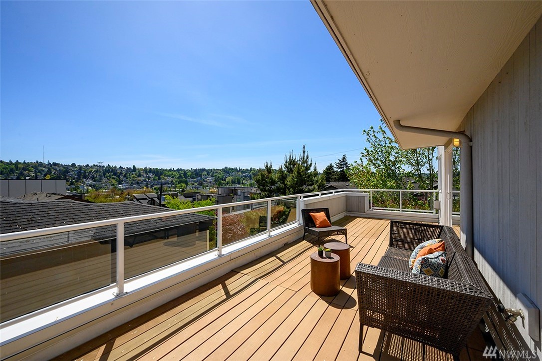 3658 Dayton Ave N Unit 304 Unit 304 Seattle WA 98103