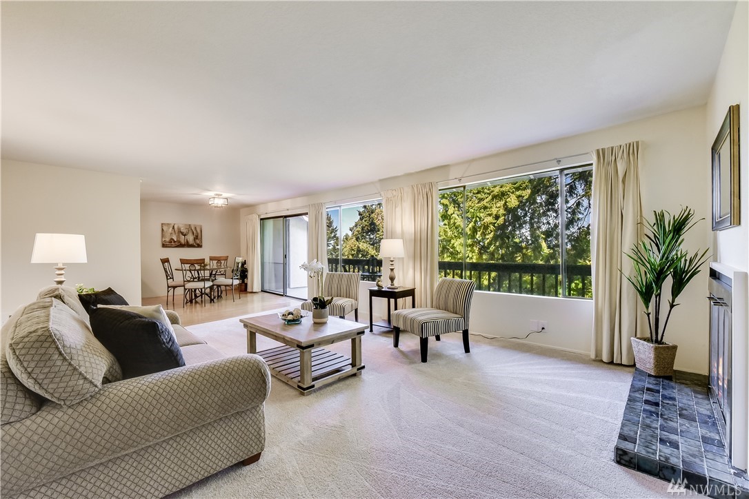 18200 15th Ave NE Unit 302 Unit 302 Shoreline WA 98155