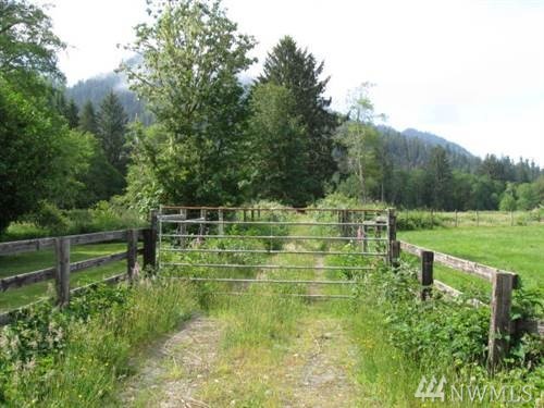 734 South Shore Rd Quinault WA 98575
