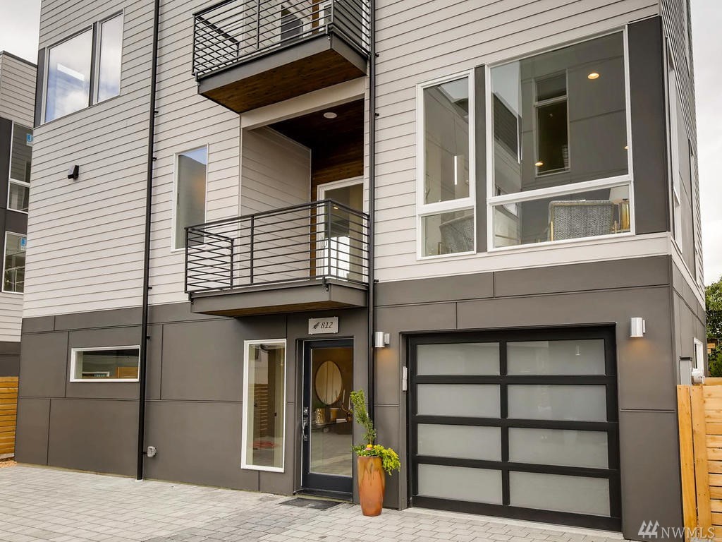 812 NW 53rd St Seattle WA 98107