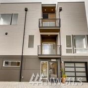 816 NW 53rd St Seattle WA 98107