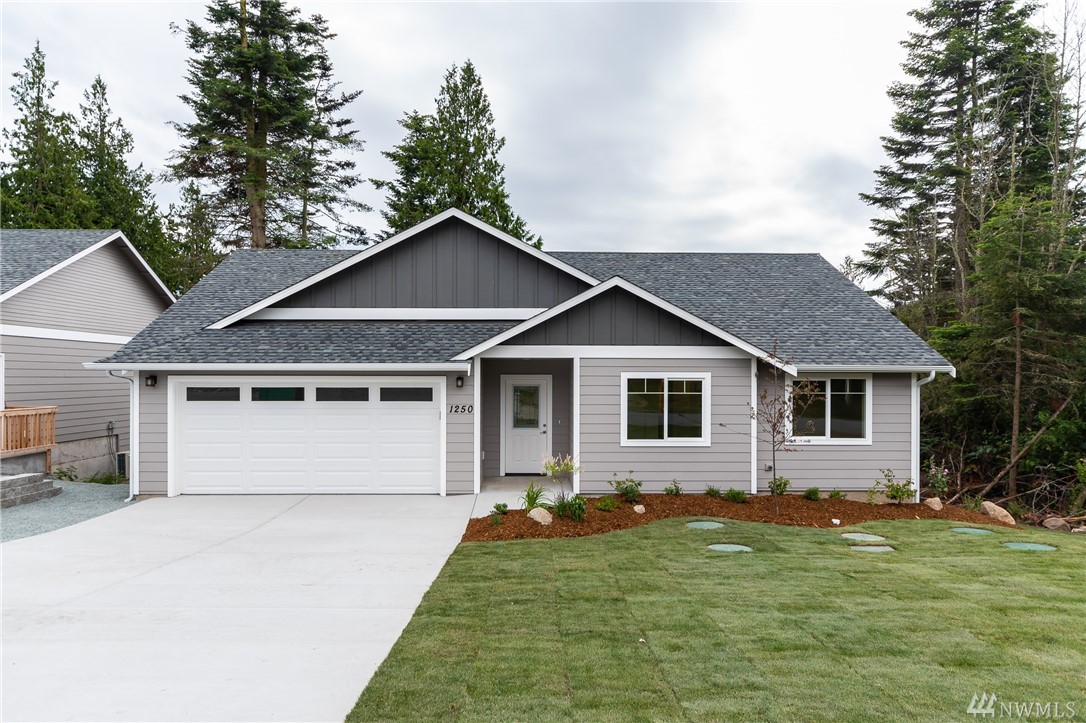 1250 Rickover Dr Coupeville WA 98239