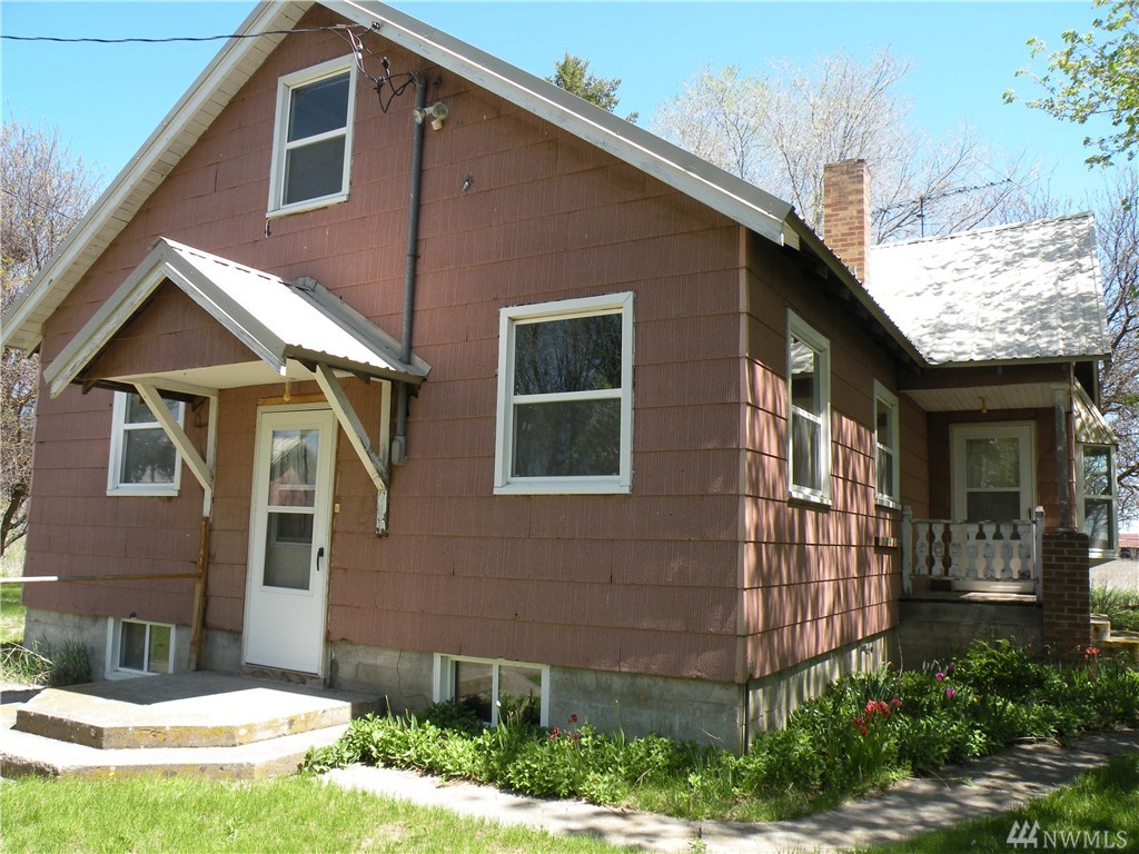 23139 Lowe Rd E Unit  Lamona WA 99144