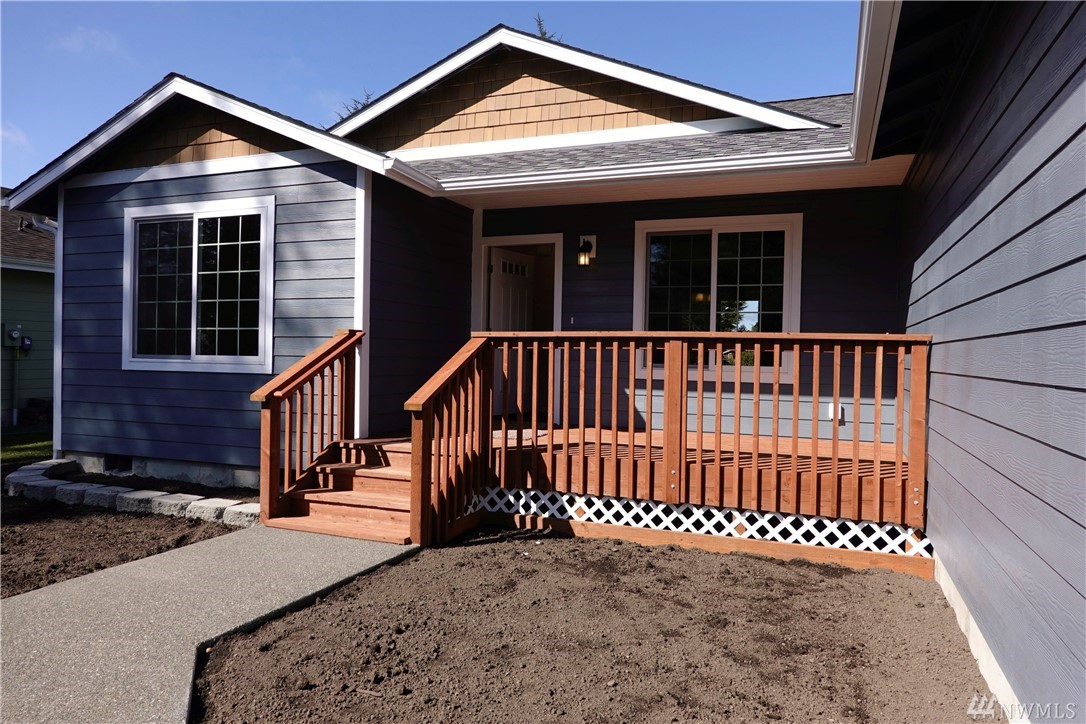 156 S Razor Clam Dr SW Unit  Ocean Shores WA 98569