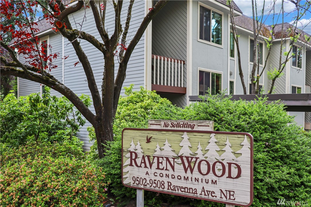 9504 Ravenna Ave NE Unit 202 Unit 202 Seattle WA 98115