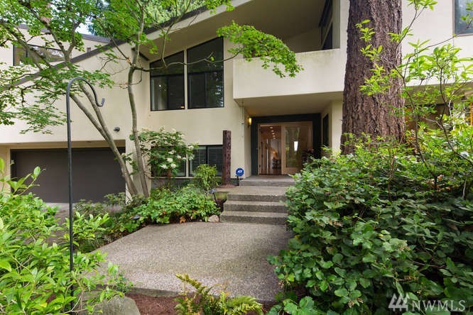 10500 SE 27th St Beaux Arts WA 98004 Unit  Beaux Arts Village WA 98004