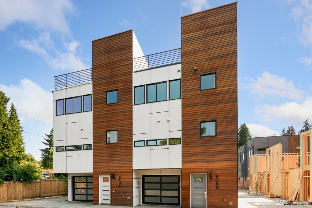 8046 35th Ave NE Unit  Seattle WA 98115