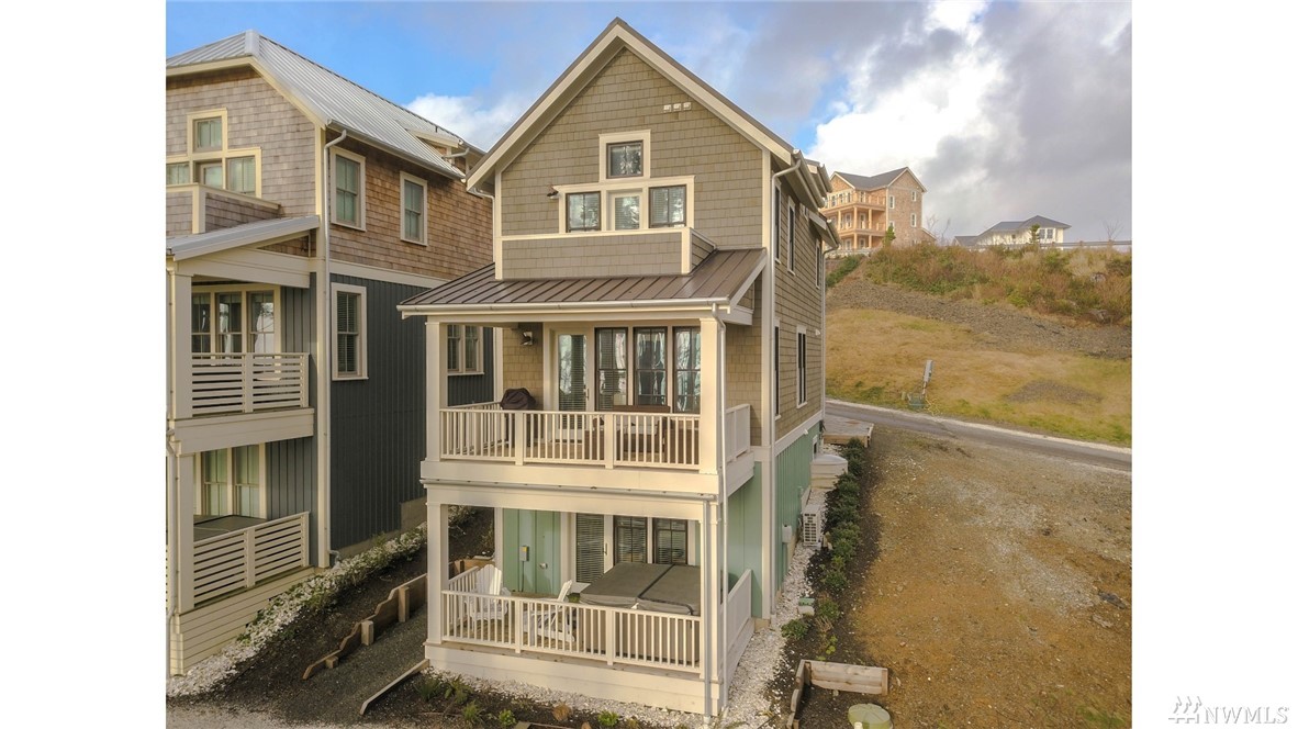 42 Seaside Ln Unit  Pacific Beach WA 98571
