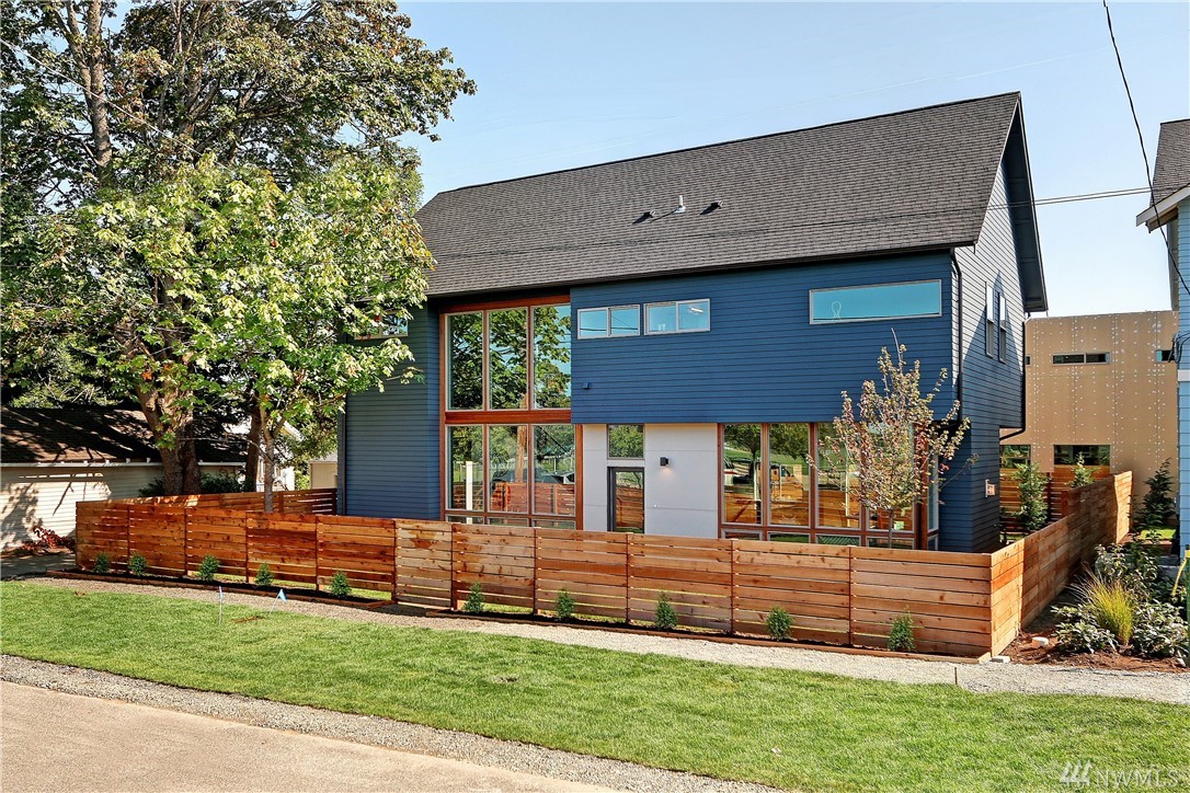 1115 SW Webster Seattle WA 98106