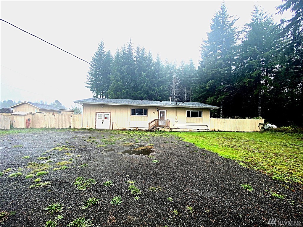 69 Mcafee Rd Humptulips WA 98552