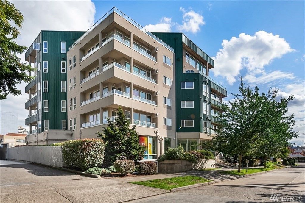 4528 8th Ave NE Unit 2C Unit 2C Seattle WA 98105