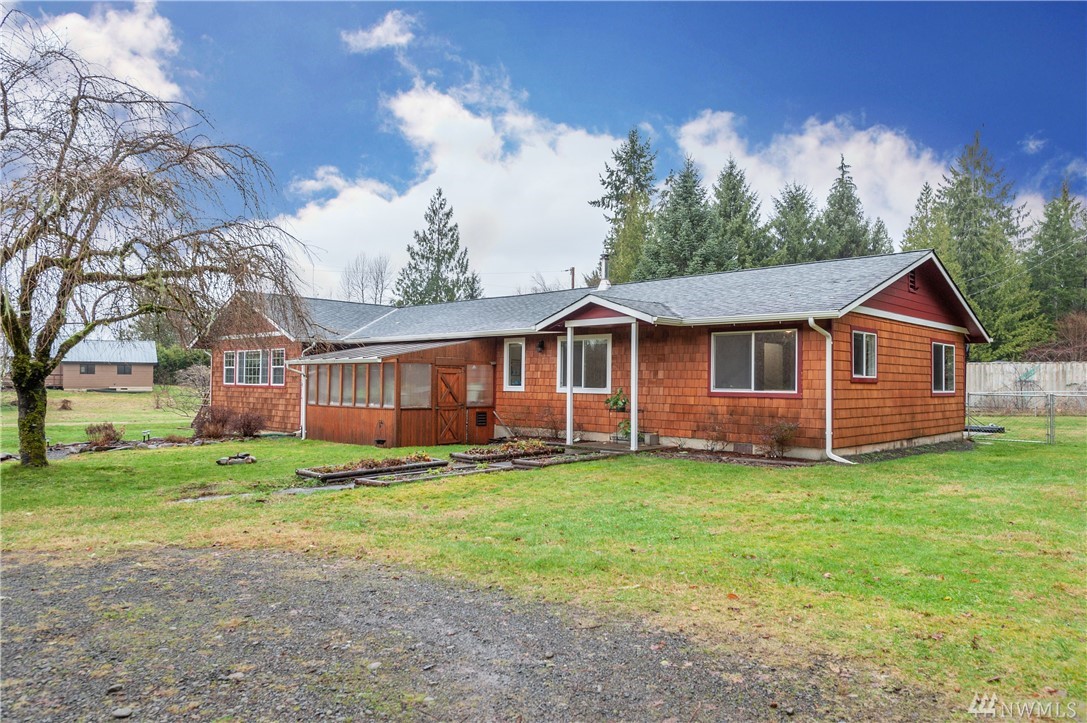 11 Burn Rd Humptulips WA 98552